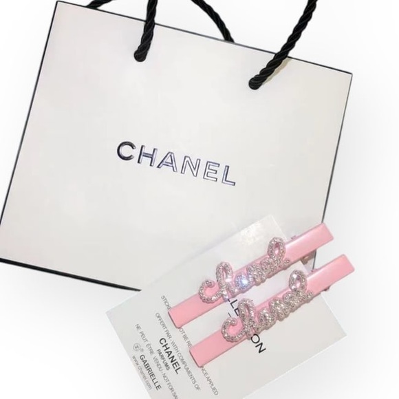CHANEL Pink/Frost Logo L.A Collec Hair Clips - Picture 1 of 3